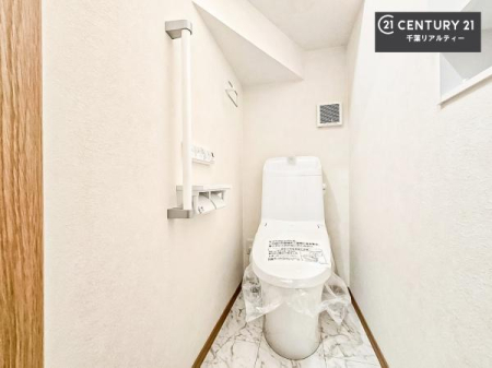 �g�C�� 1�E2�K�Ƀg�C�����������܂��I���̖Z�������ԑт��҂����ɂ��݂����ł��ˁB������Ƃ����������̂���g�C���ł�����ꂪ���₷���ł��I