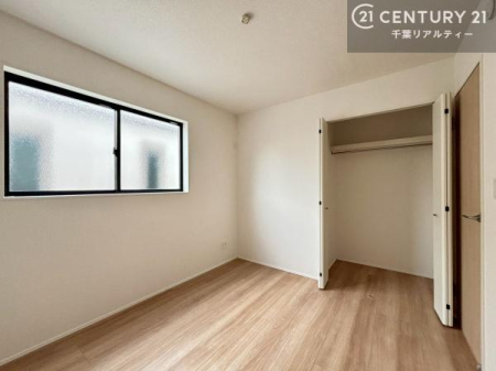 �m�� �K�v�ȏꏊ�ɕK�v�Ȃ����̎��[���m�ہB���p�i���̓���A�Ƒ��̎������܂ŁA�p�r�ɍ��킹�Ă���������܂�܂��B