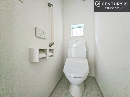 �g�C�� �������̂���F���̂���􂢂ł��I
����₩�ŃX�b�L�������Ԃł��I������ꂪ���₷���g�C���ł��I