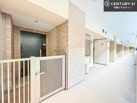 ���̑� �u���̕����C�ɂȂ�I�v�u�������Ăǂ�ȏ��H�v�u�����Əڂ����m�肽���I�v�Ǝv������A���C�y�ɂ����k���������B