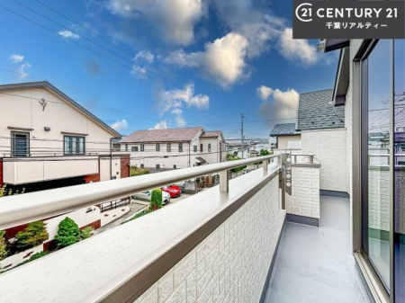 �Z�˂���̒��]�ʐ^ ������������Z��X�ł��I���͂ɂ͍����������Ȃ��A�󂪍L���J����������A�z�������傫���Ղ��邱�Ƃ�����܂���I�C�����̗ǂ������ʂ蔲����X���݂ł��I