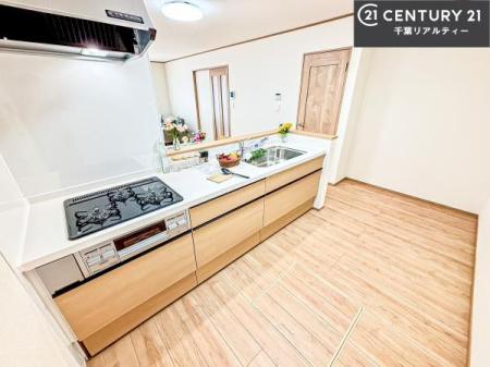 �L�b�`�� ���[�X�y�[�X���L�x�ŁA�����X�y�[�X���X�b�L���ƕЕt���Ђ�`�����p�ł��܂��I
���K�ɍ�Ƃ��ł��܂��I�����̗���������܂��I