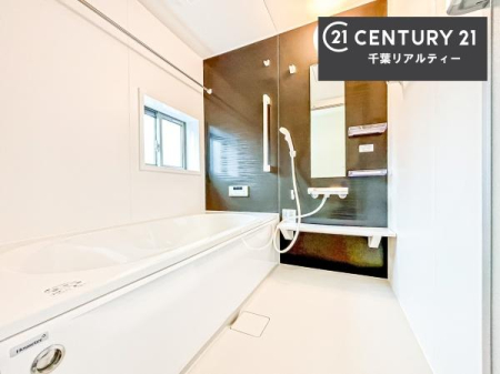 ���� �������������l�̕��͋C�̃o�X���[���́A�����o�Ă��ăo�X�^�C�����[���I
���d���撣���Ă��邲�J���ɂ��D�݂̓����̓����܂����āA�y����ł݂Ă͂������ł��傤���H