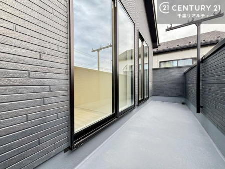 �o���R�j�[ 2��������o����ł���o���R�j�[�́A���󕨂������̂ɕ֗��Ȃ����łȂ��A�Ƒ��̍s�������X���[�Y�Ȏg������̗ǂ���Ԃł��B