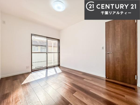 �m�� �o���R�j�[�ɖʂ��Ă���m���ł��B���邭�����肪����A���C����������ł��܂��I���N���āA�O�ɏo�Ĕw�L�т����[�ċz�����ǂ������}������邱�Ƃ��o�������ł��ˁI