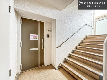 ���̑� �u���̕����C�ɂȂ�I�v�u�������Ăǂ�ȏ��H�v�u�����Əڂ����m�肽���I�v�Ǝv������A���C�y�ɂ����k���������B