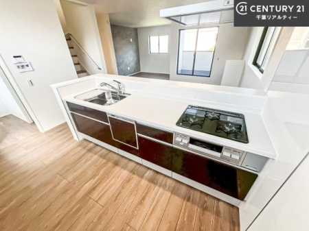 �L�b�`�� �R�����͎O������̂ł������̓����i�s���ł��܂��B
�������O�����t���ł��B�����X�y�[�X���L�X���Ă���׍�Ƃ����₷���I�g�����肪�ǂ��V�X�e���L�b�`���ł��I