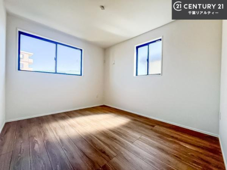 �m�� 2�ʍ̌����m�ۂ������邢�����́A���ʂ����ǂ��A���邭��ϋ��S�n�̗ǂ���ԂƂȂ��Ă���܂��B�����b�N�X���ĉ߂�����S�n�̗ǂ��������ł��I���̖ڊo�߂��X�b�L�����܂��ˁI