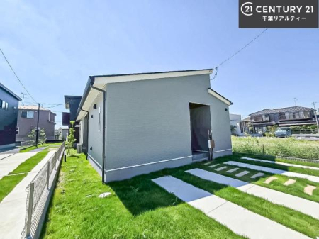 �� ����X�y�[�X���I
�K�[�f�j���O��ƒ�؉����y���߂ăA�E�g�h�A�̎�����������ł��ˁI