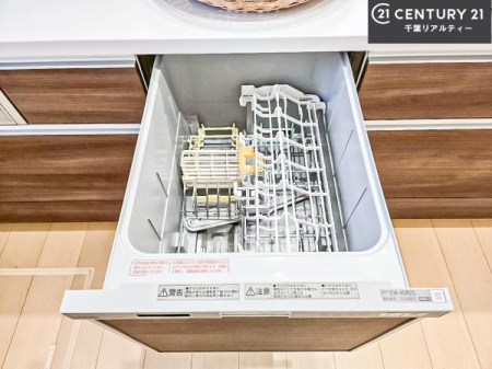 �L�b�`�� �H��@�t���I�Z��������~��͎�r��h�~�Ƃ��đ劈�􂵂܂��I�r���g�C���d�l�Ȃ̂ŁA�ꏊ����炸�����X�y�[�X���L���g���Ď�ۂ悭��Ƃ��o���܂��I