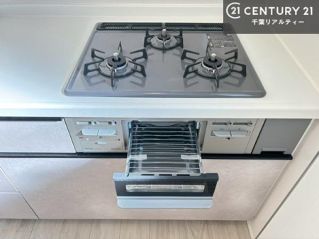 �L�b�`�� �R�����͎O������̂ł������̓����i�s���ł��܂��B
�������O�����t���ł��B�����X�y�[�X���L�X���Ă���׍�Ƃ����₷���I�g�����肪�ǂ��V�X�e���L�b�`���ł��I