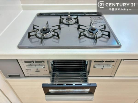 �L�b�`�� �R�����͎O������̂ł������̓����i�s���ł��܂��B
�������O�����t���ł��B�����X�y�[�X���L�X���Ă���׍�Ƃ����₷���I�g�����肪�ǂ��V�X�e���L�b�`���ł��I