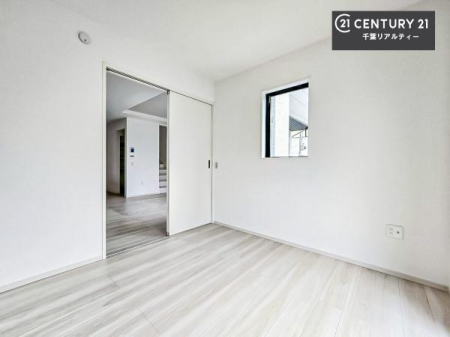 ���r���O�ȊO�̋��� �����Ղ���������������ޗm���I������Ɩ��邳�����˔��������͓I��ԂŁA�v���C�x�[�g���Ԃ�L�Ӌ`�ɉ߂����܂��I