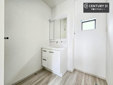 ���ʑ�E���ʏ� �����t���̖��邢���ʎ��ł��I���C�������ɓ���ւ����ł��Đ����ɕۂ��Ƃ��ł��܂��I���R�����������ނ̂ł����ς̎d�オ����ǂ��Ȃ�܂��ˁI