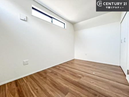 �q������ �|���o�������Ȃ��������́A���q�l�̂������Ƃ��Ă����S�ł��I
���[�X�y�[�X���[�����Ă���̂ŎU�炩�������������T�b�ƕЕt�����܂��I