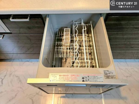 �L�b�`�� �H��@�t���I�Z��������~��͎�r��h�~�Ƃ��đ劈�􂵂܂��I�r���g�C���d�l�Ȃ̂ŁA�ꏊ����炸�����X�y�[�X���L���g���Ď�ۂ悭��Ƃ��o���܂��I