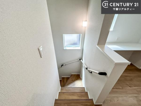 ���̑����� �K�i�͖��邭�萠������Ă��܂��B���q�l�₲�N�z�̕������S���Ă����p�����܂��ˁB