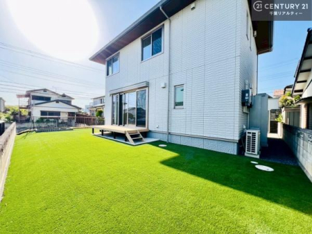 �� �L�X�Ƃ�����t���B�K�[�f�j���O��v�[���V�сA�O�����s���O�Ȃǂӂ��߂̃��r���O�Ƃ��Ă��Ƒ��Ŋy���܂�Ă͂������ł��傤���B