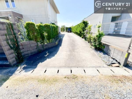 ���ԏ� ���ԃX�y�[�X��5�䕪����܂��I�Z�J���h�J�[�͂������A�o�C�N�⎩�]�ԂȂǂ��u���ꏊ�ɍ���܂���B