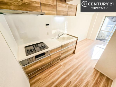 �L�b�`�� ���[�X�y�[�X���L�x�ŁA�����X�y�[�X���X�b�L���ƕЕt���Ђ�`�����p�ł��܂��I
���K�ɍ�Ƃ��ł��܂��I�����̗���������܂��I