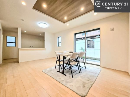 ���r���O �L�X�_�C�j���O�X�y�[�X�I������肨�H���B�΂��������y�������Ԃ��߂����܂��B���X�̔���������܂��I