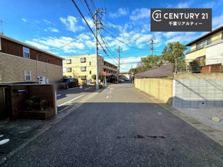 �O�ʓ��H�܂ތ��n�ʐ^ ���ӊ���A���q�l�̂���]�ɍ������������ꏏ�ɂ��ē���v���܂��B�Z��[���A�h�o�C�U�[�ɂ�邲���k������܂��B���Ђ͂��₢���킹�ɑ��Ή����܂��I���҂������܂���I