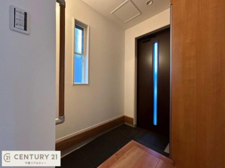 ���� ���ċA���Ă��Ă��A�������܁I�����������Ȃ�A�D�����}������Ă�����ԂɂȂ��Ă��܂��B
���邭��������錺�ւł��B���[�X�y�[�X�[�����Ă܂��I