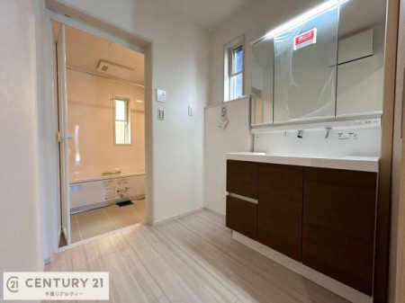 ���ʑ�E���ʏ� �����t���̖��邢���ʎ��ł��I���C�������ɓ���ւ����ł��Đ����ɕۂ��Ƃ��ł��܂��I���R�����������ނ̂ł����ς̎d�オ����ǂ��Ȃ�܂��ˁI