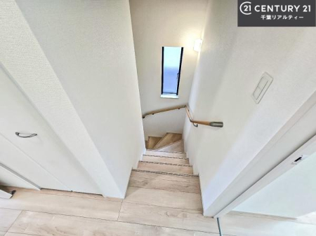 ���̑����� �K�i�͖��邭�萠������Ă��܂��B���q�l�₲�N�z�̕������S���Ă����p�����܂��ˁB