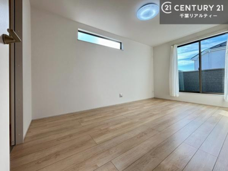 �m�� 2�ʍ̌����m�ۂ������邢�����́A���ʂ����ǂ��A���邭��ϋ��S�n�̗ǂ���ԂƂȂ��Ă���܂��B�����b�N�X���ĉ߂�����S�n�̗ǂ��������ł��I���̖ڊo�߂��X�b�L�����܂��ˁI