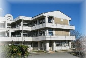 ���ӊ� �y���w�Z�z���c�s���������w�Z�F1176m