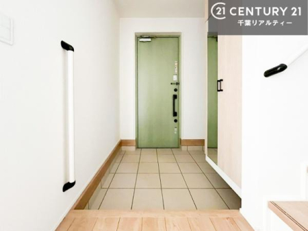 ���� ���ċA���Ă��Ă��A�������܁I�����������Ȃ�A�D�����}������Ă�����ԂɂȂ��Ă��܂��B
���邭��������錺�ւł��I