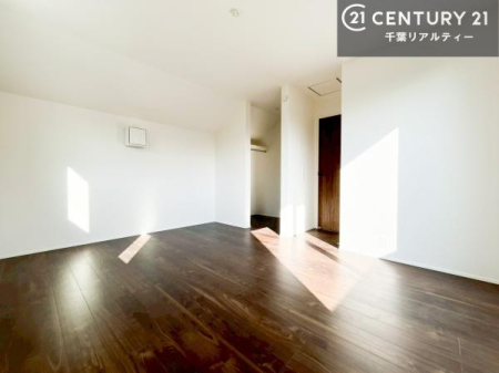 �Q�� ���[�͂̂���m���ł��B����������������L�X�Ǝg���ċC�������ǂ��ł��I
�L���C�Ȗ��邢�������ŉ߂����̂́A�X�ɂ̂�т�������ł��܂��ˁI