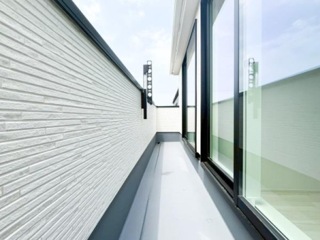 �����\�z�}(����) �z������ǍD�ȃo���R�j�[�ł��I���ꂽ���ɂ͐�������n����J���I�Ȏ��Ԃ��y���߂܂��B�i���d�l�j