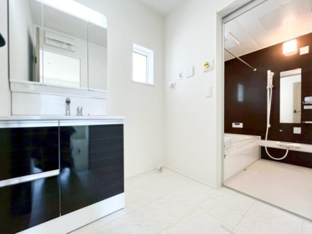 �����\�z�}(����) �����t���̖��邢���ʎ��ł��I���C�������ɓ���ւ����ł��Đ����ɕۂ��Ƃ��ł��܂��I���R�����������ނ̂ł����ς̎d�オ����ǂ��Ȃ�܂��ˁI�i���d�l�j