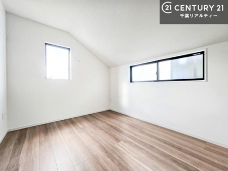 �q������ �|���o�������Ȃ��������́A���q�l�̂������Ƃ��Ă����S�ł��I
���[�X�y�[�X���[�����Ă���̂ŎU�炩�������������T�b�ƕЕt�����܂��I