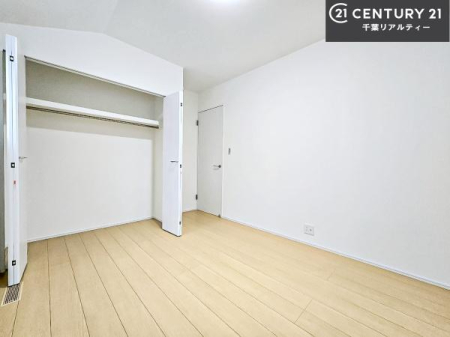 ���r���O�ȊO�̋��� ���邢�����́A���ʂ����ǂ��A���邭��ϋ��S�n�̗ǂ���ԂƂȂ��Ă���܂��B�����b�N�X���ĉ߂�����S�n�̗ǂ��������ł��I���̖ڊo�߂��X�b�L�����܂��ˁI