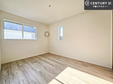 �q������ �|���o�������Ȃ��������́A���q�l�̂������Ƃ��Ă����S�ł��I
���[�X�y�[�X���[�����Ă���̂ŎU�炩�������������T�b�ƕЕt�����܂��I