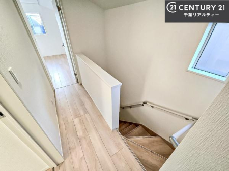 ���̑����� �K�i�͖��邭�萠������Ă��܂��B���q�l�₲�N�z�̕������S���Ă����p�����܂��ˁB