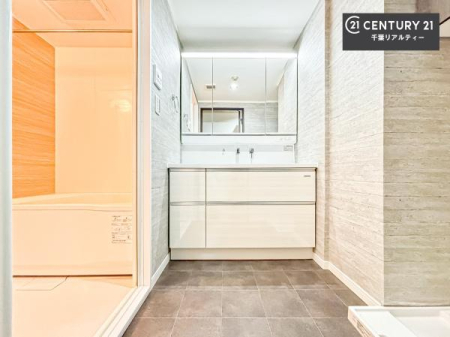 ���ʑ�E���ʏ� �g�Ȃ�𐮂�����ʏ��́A���������厖�ł��I������̐������̂��镵�͋C�����o�I�C�����悭���g�����������܂��B