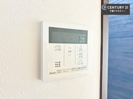 ���̑����� �{�^���̃X�C�b�`�⎩���ł����C�̏������������߁A�킴�킴�����ɍs���Ă�������ꂽ��p���������肷��K�v���Ȃ��֗��ł��ˁI�ǂ������@�\�t���ł��I