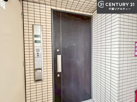 ���̑� �u���̕����C�ɂȂ�I�v�u�������Ăǂ�ȏ��H�v�u�����Əڂ����m�肽���I�v�Ǝv������A���C�y�ɂ����k���������B