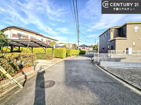 �O�ʓ��H�܂ތ��n�ʐ^ �O�ʓ��H��6���I�z����ǍD�ȗ��n�ł��B
�Ԍɓ��ꂪ���ȕ������S�ł��ˁB