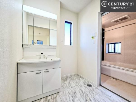 ���ʑ�E���ʏ� �����t���̖��邢���ʎ��ł��I���C�������ɓ���ւ����ł��Đ����ɕۂ��Ƃ��ł��܂��I���R�����������ނ̂ł����ς̎d�オ����ǂ��Ȃ�܂��ˁI