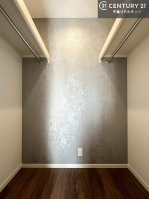 ���[ �E�H�[�N�C���N���[�[�b�g�t���ł��B��������̂��m���Ȃǂ����[���Ă��������ł��ˁI���ɂ���@�������ȂǋG�ߕ��̑傫�ȉƓd�����[�ł��܂��B