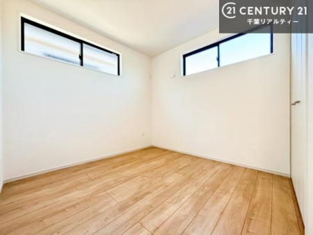 �m�� 2�ʍ̌����m�ۂ������邢�����́A���ʂ����ǂ��A���邭��ϋ��S�n�̗ǂ���ԂƂȂ��Ă���܂��B�����b�N�X���ĉ߂�����S�n�̗ǂ��������ł��I���̖ڊo�߂��X�b�L�����܂��ˁI