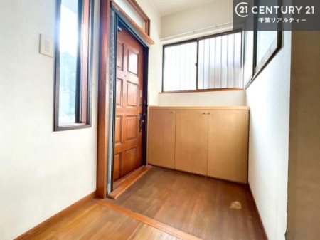 ���� ���ċA���Ă��Ă��A�������܁I�����������Ȃ�A�D�����}������Ă�����ԂɂȂ��Ă��܂��B
���邭��������錺�ւł��I