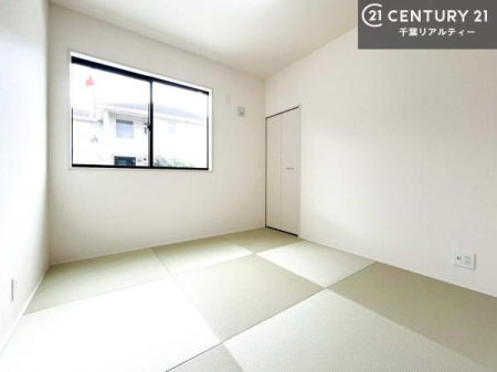 �a�� ���r���O�Ɨאڂ����a���ł��I�Ǝ��̋x�e�X�y�[�X��L�b�Y�X�y�[�X�Ƃ��Ċ��p����̂��悳�����ł��ˁI
�a���̎g�����͖�����I