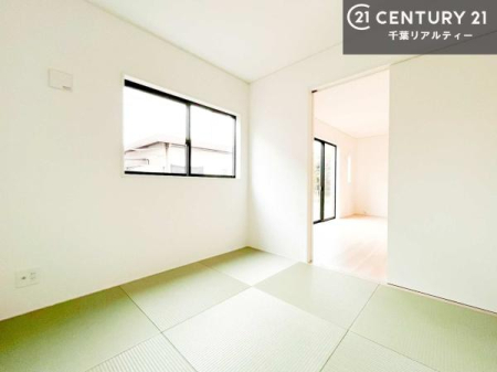 �a�� ���r���O�Ɨאڂ����a���ł��I�Ǝ��̋x�e�X�y�[�X��L�b�Y�X�y�[�X�Ƃ��Ċ��p����̂��悳�����ł��ˁI
�a���̎g�����͖�����I