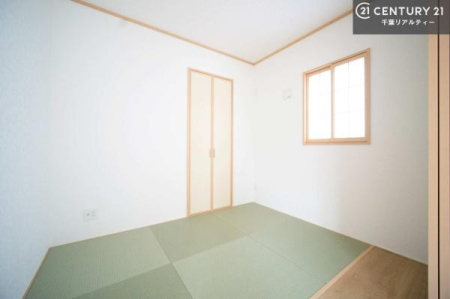 �a�� �y���d�l�z�a���ł͂��q�l���]��ł����������S�z�͂قƂ�ǂ���܂���B
�Ǝ��̍��ԂɃ}�}��p�p���Q�����Ŏg����x�e�X�y�[�X�Ƃ��Ă����p�I